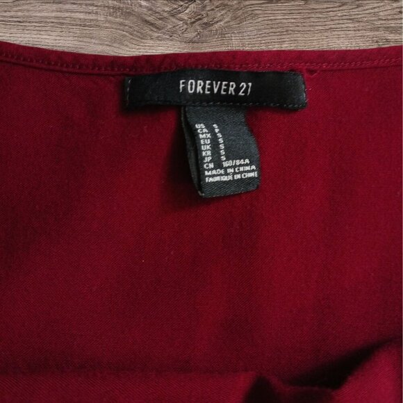 Forever 21 Womens  Spaghetti Strap Dress Size Medium  Burgundy color - Picture 3 of 9